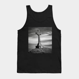 Celtic Cross on a Hill under a Cloudy, stormy sky in Black and Gray. Tank Top